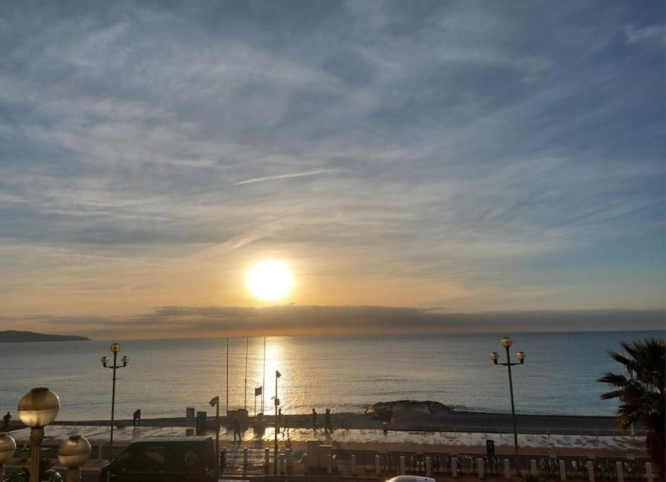 Nice Promenade Des Anglais Vue Mer Bagian luar foto